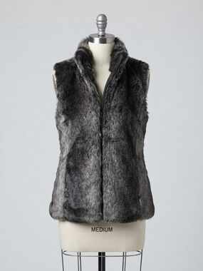 Kristen Blake Gray Faux Fur Vest